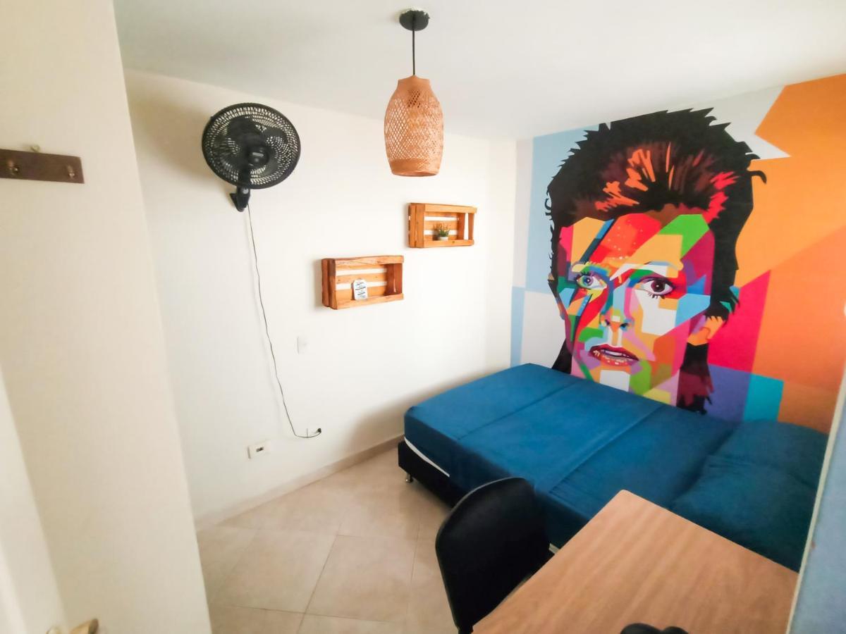 Casa Clandestina Guest House Medellín Buitenkant foto