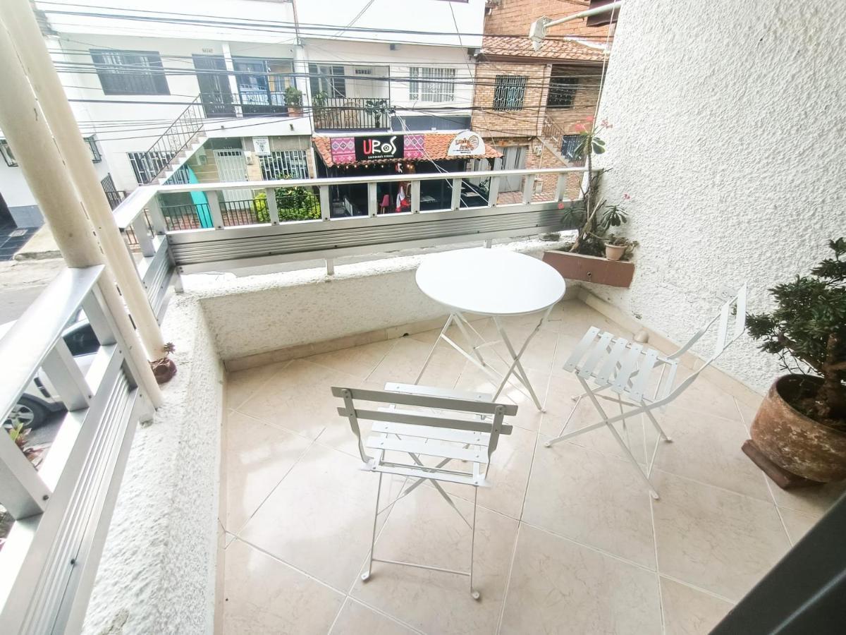 Casa Clandestina Guest House Medellín Buitenkant foto